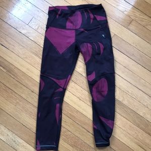 Lululemon size 4 running leggings